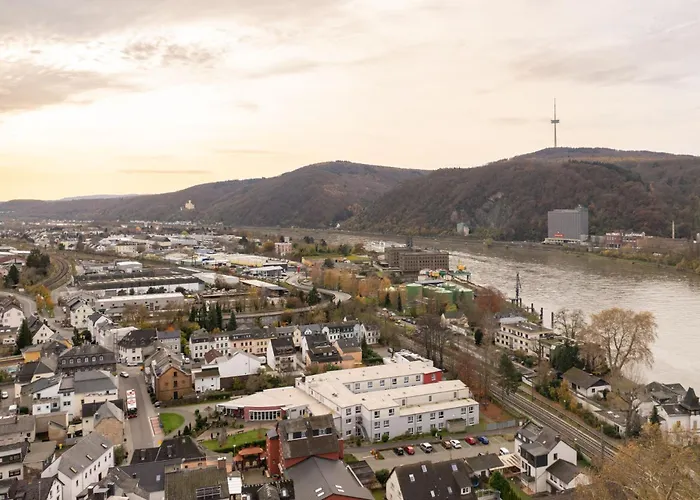 Modernes Augusta Am Rhein, Vollausgestattet, Ruhig Und Verkehrsguenstig Gelegen شقة كوبلنس