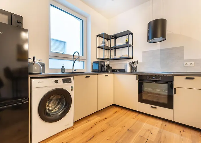 Apartamento Modernes Augusta Am Rhein, Vollausgestattet, Ruhig Und Verkehrsgünstig Gelegen