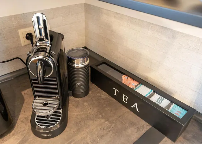 Modernes Augusta Am Rhein, Vollausgestattet, Ruhig Und Verkehrsgünstig Gelegen Apartamento Coblenza